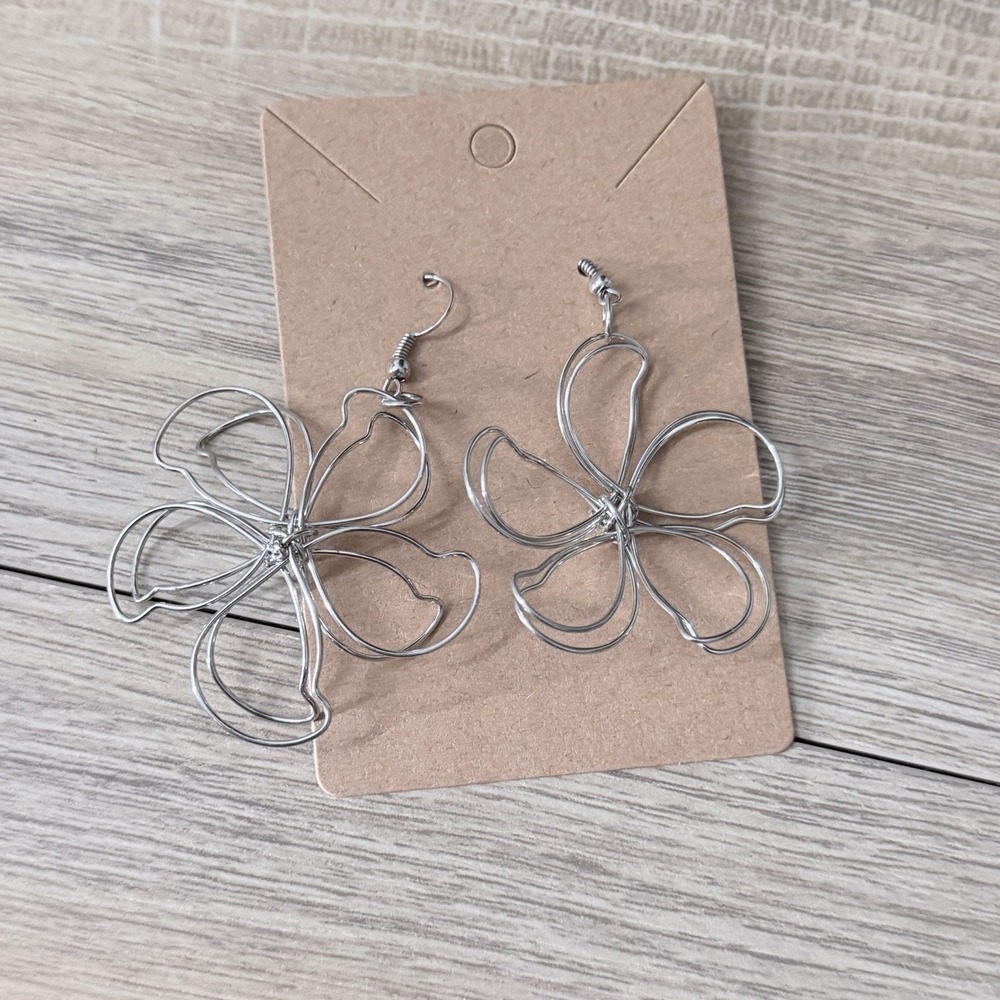 Silver Tone Wire Flower Statement Earrings Bohoā Minimalist Y2K Retro Indie